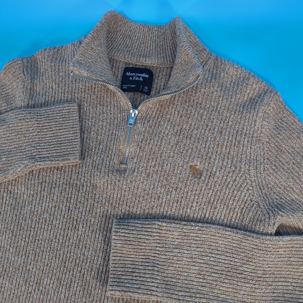 Abercrombie & Fitch Mens XS Quarter Zip Ribbed Cotton Sweater Tan Marled Logo